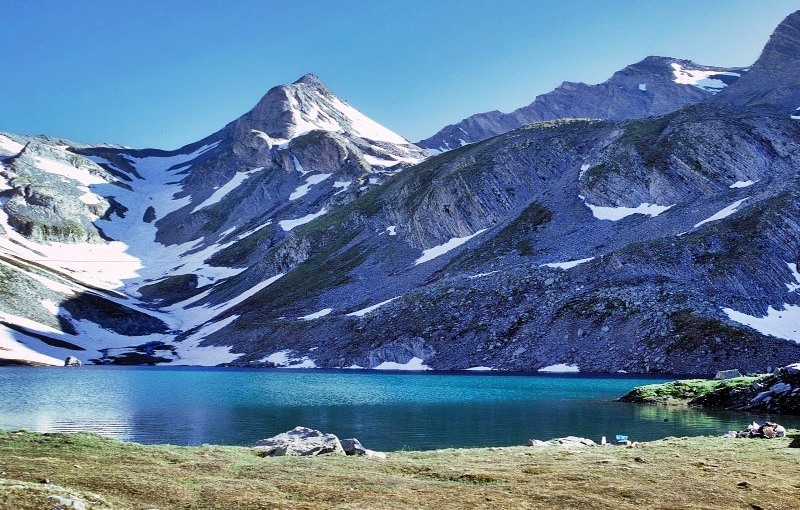 altitude lake mercantour